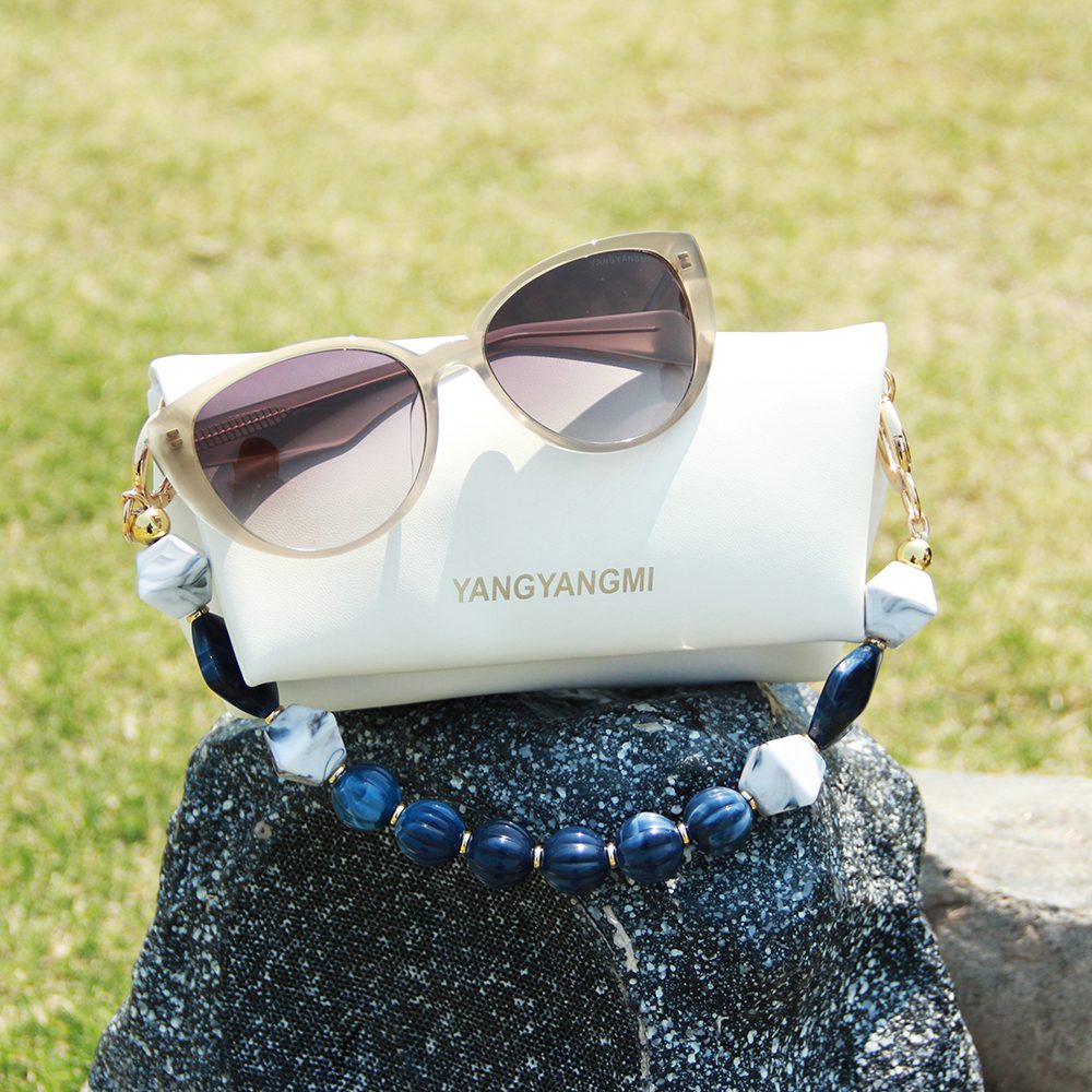 Premiere Nylon Polarized Cat Eye Acetate Women's Sunglasses, Tea Color, White PU Sunglasses Bag
